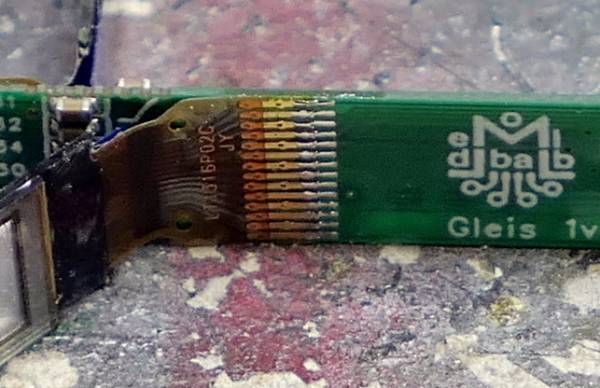 oled750_06.jpeg